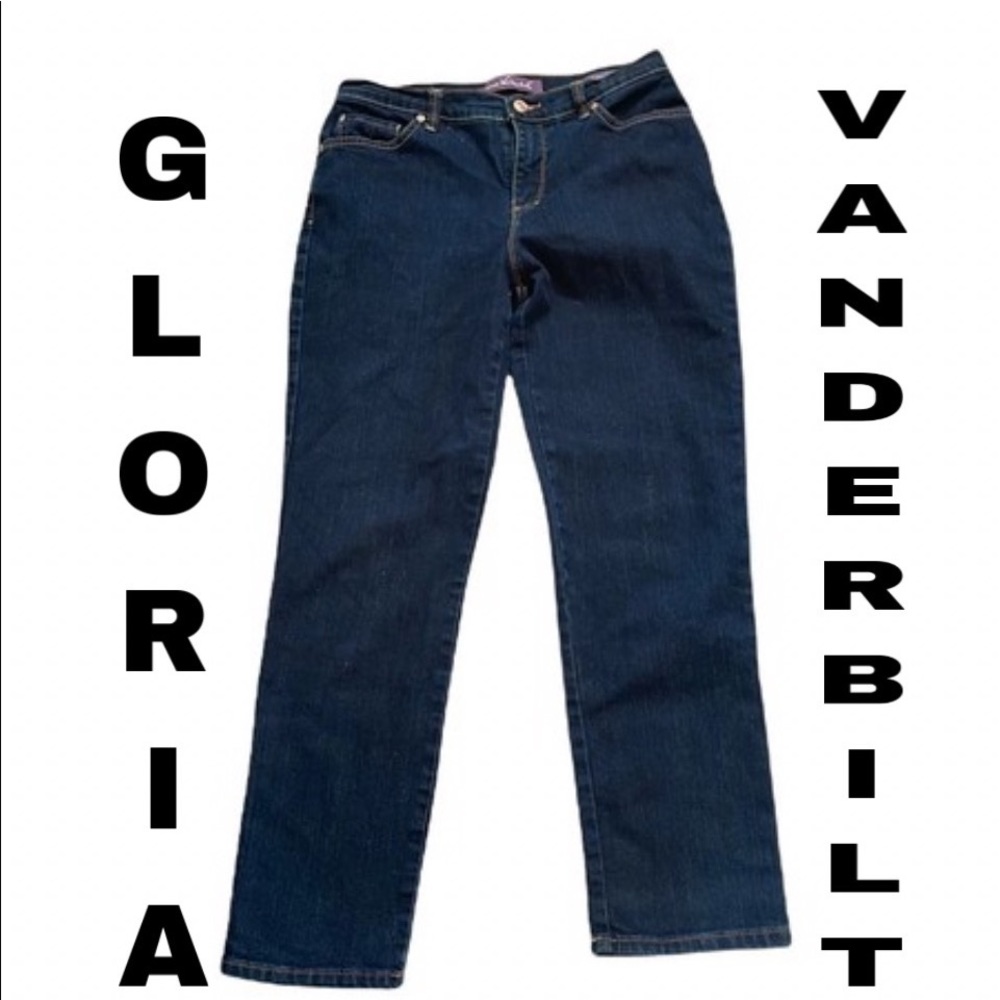 Gloria Vanderbilt straight leg jeans
